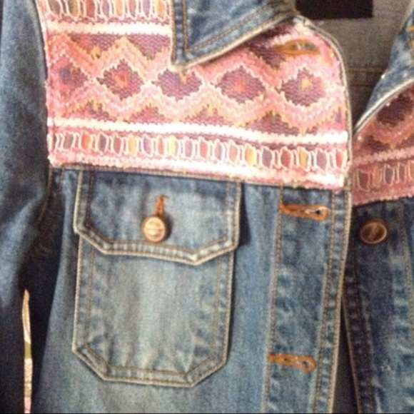 💗 Vintage Japanese Designer NICCI Stonewashed, Pink Lace Jean Jacket, Fe - Picture 3 of 5